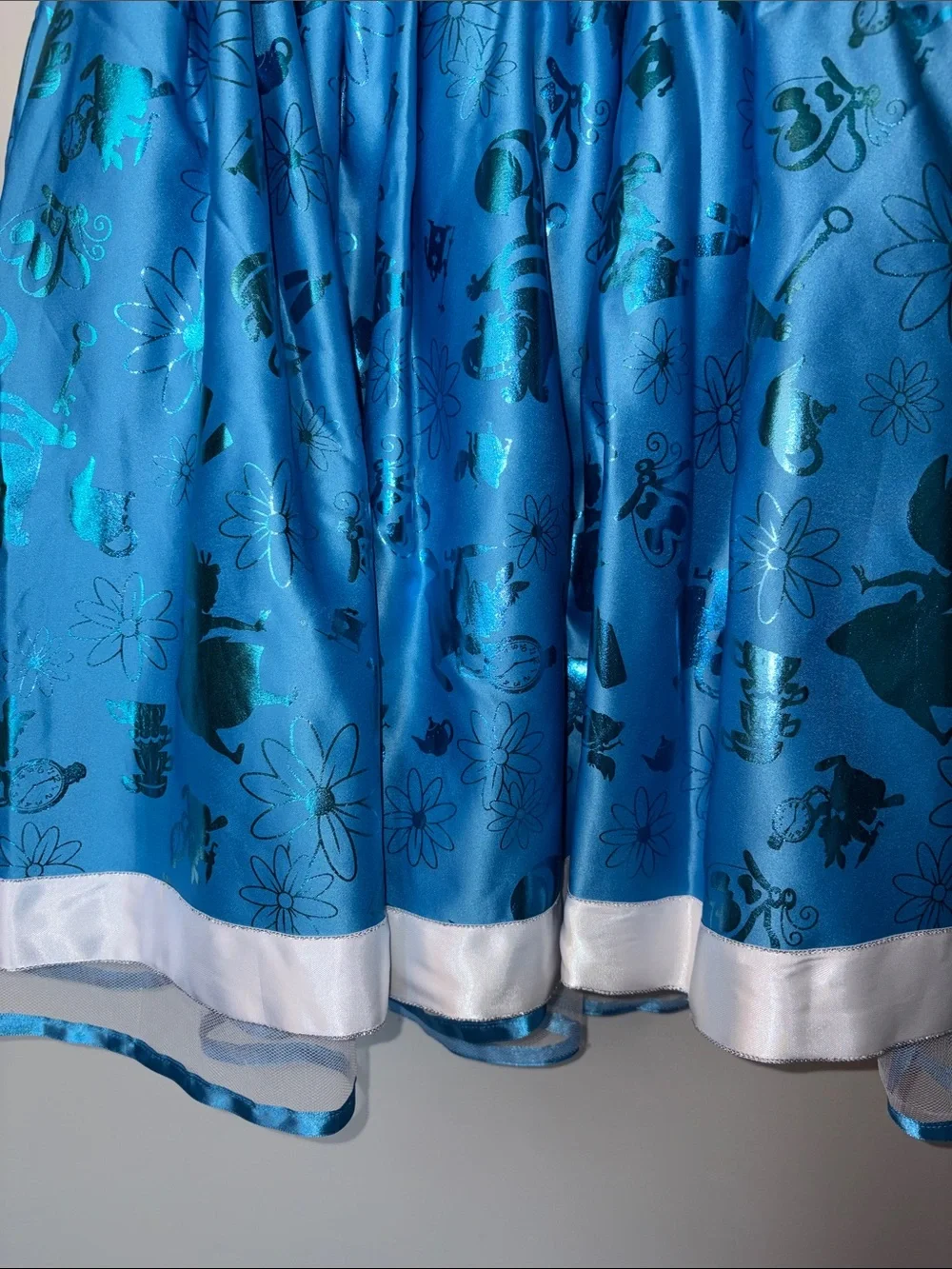 Disney Store Blue and White Alice in Wonderland Costume Dress with Headband